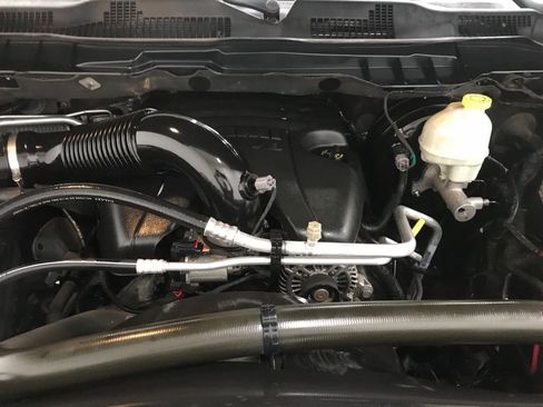 Used 2015 RAM 1500 Big Horn image 40