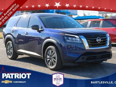 Used 2025 Nissan Pathfinder SV