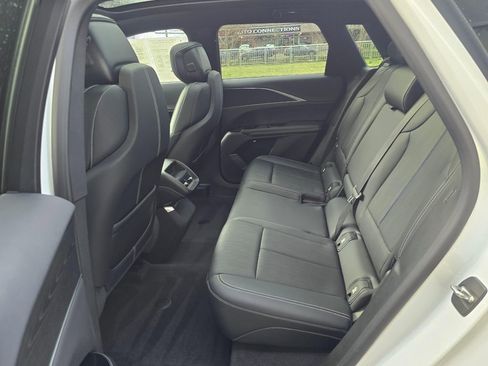 Certified 2024 Cadillac Lyriq Luxury w/ LPO, Floor Liner Package image 16