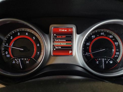 Used 2019 Dodge Journey SE w/ Premium Group image 23