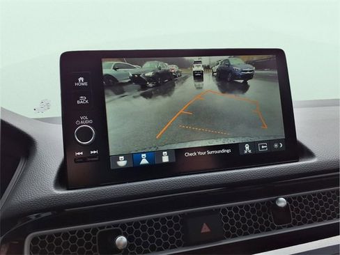 Used 2025 Honda Civic Sport image 25