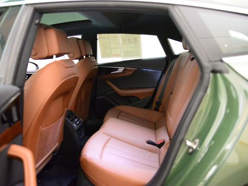 Certified 2022 Audi A5 2.0T Premium w/ Convenience Package image 11