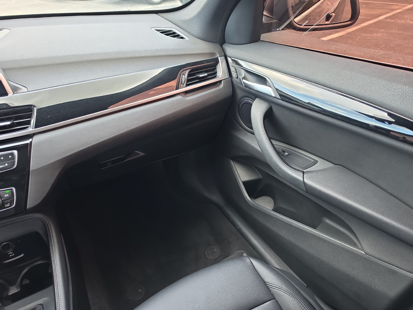 Used 2019 BMW X1 xDrive28i w/ Convenience Package AWD/4WD image 10
