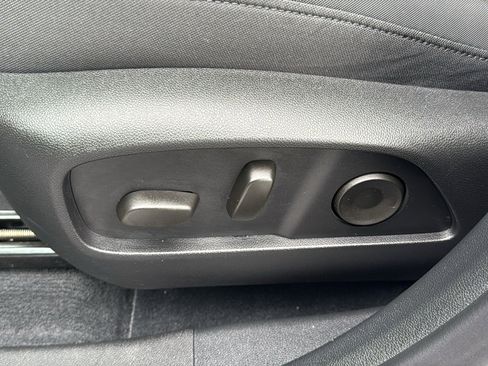 Used 2026 GMC Terrain AT4 w/ Technology Package II image 14