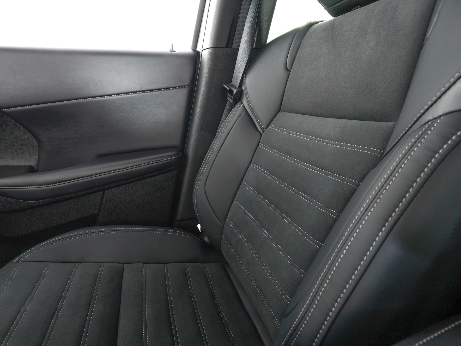 Used 2026 Mitsubishi Outlander LE AWD/4WD image 26