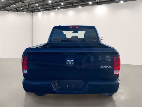 Used 2019 RAM 1500 Express AWD/4WD image 6