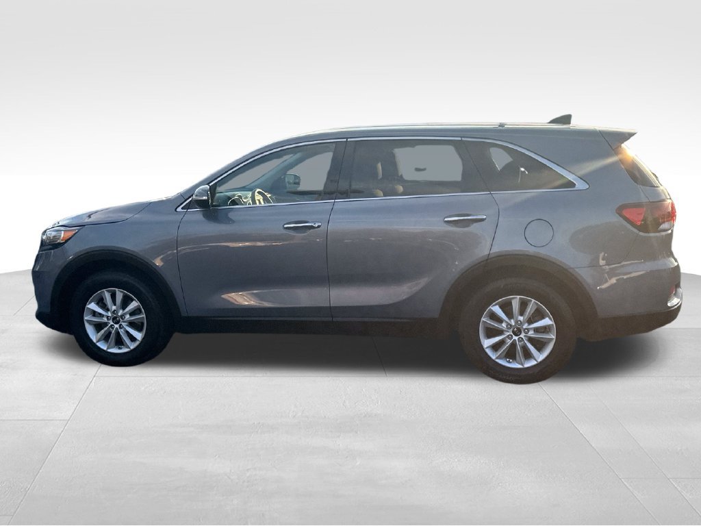 Used 2020 Kia Sorento LX FWD image 4