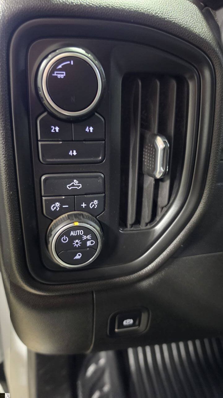 Used 2023 Chevrolet Silverado 2500 W/T w/ WT Convenience Package AWD/4WD image 19