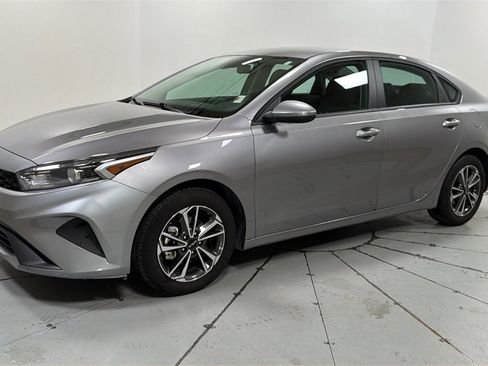 Used 2024 Kia Forte LXS image 1