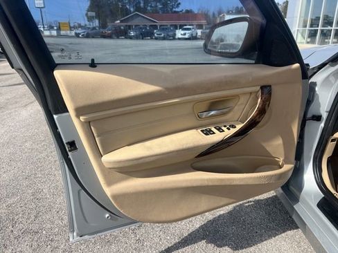 Used 2015 BMW 328i Sedan image 22