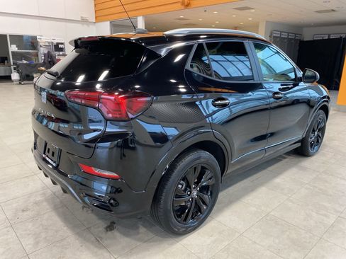 Used 2024 Buick Encore GX Sport Touring image 5