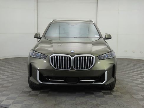 Certified 2024 BMW X5 xDrive40i w/ Premium Package image 2