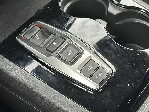 Used 2016 Honda Pilot Elite image 21