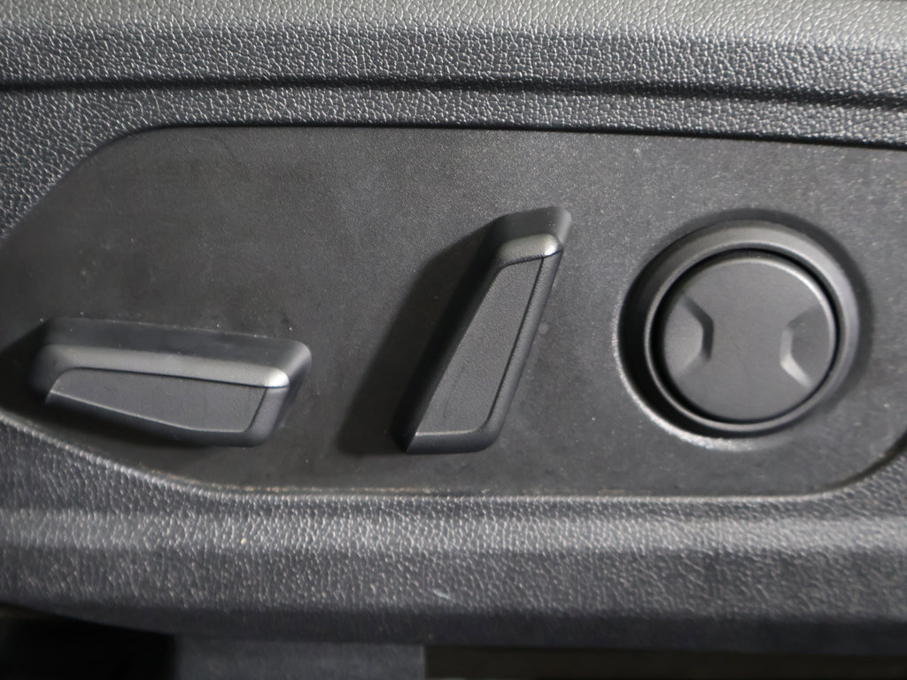 Used 2024 Kia Sorento S w/ Panoramic Sunroof Package FWD image 33