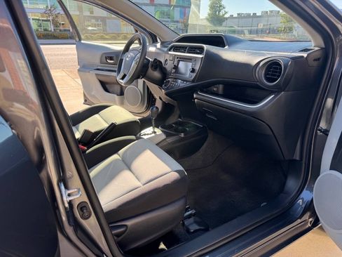 Used 2014 Toyota Prius C Three FWD image 10
