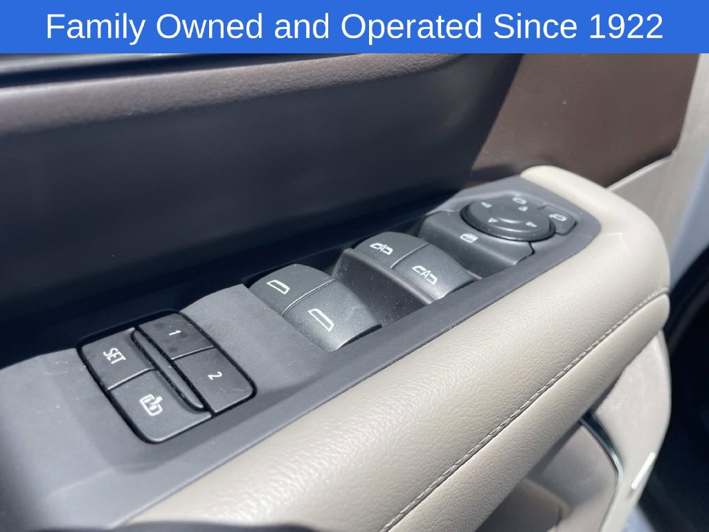 Used 2024 Chevrolet Tahoe LT RWD image 14