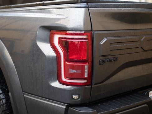 Used 2017 Ford F150 Raptor w/ Equipment Group 802A Luxury image 31