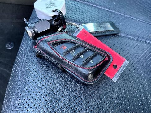 Used 2024 Lexus RX 500h F Sport image 14