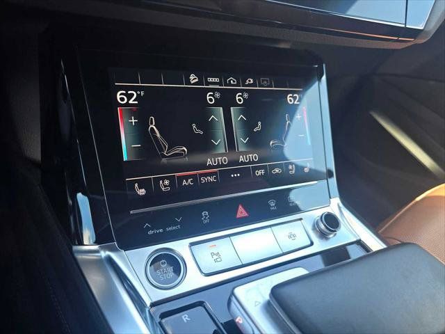 Used 2024 Audi Q8 e-tron Premium Plus AWD/4WD image 31
