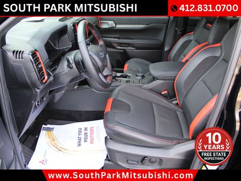 Used 2025 Ford Ranger Raptor image 9