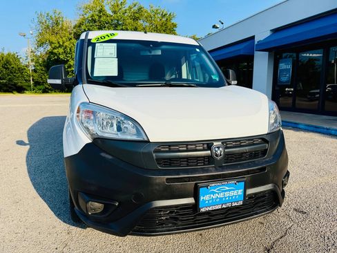 Used 2018 RAM ProMaster City Tradesman image 4