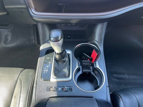 Certified 2018 Toyota Highlander Limited image 20