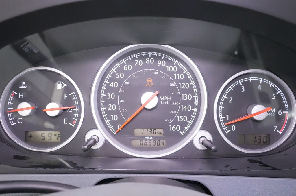 Used 2004 Chrysler Crossfire Coupe RWD image 26