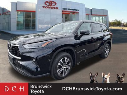 Used 2022 Toyota Highlander XLE