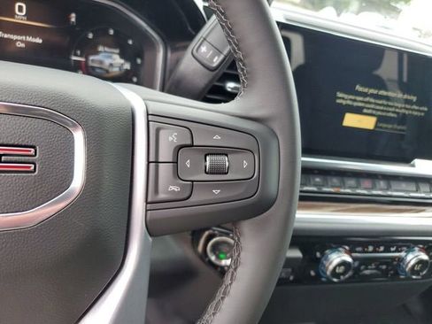New 2026 GMC Sierra 1500 Elevation image 29
