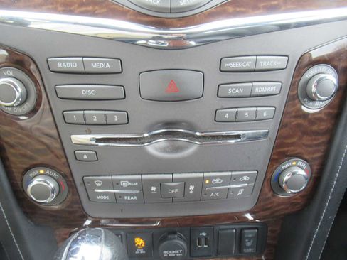 Used 2019 Nissan Armada SL w/ Premium Package image 38