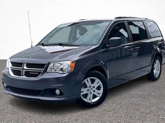 Used 2019 Dodge Grand Caravan SXT video 4