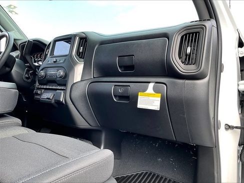 New 2026 Chevrolet Silverado 2500 Custom w/ Custom Value Package AWD/4WD image 25