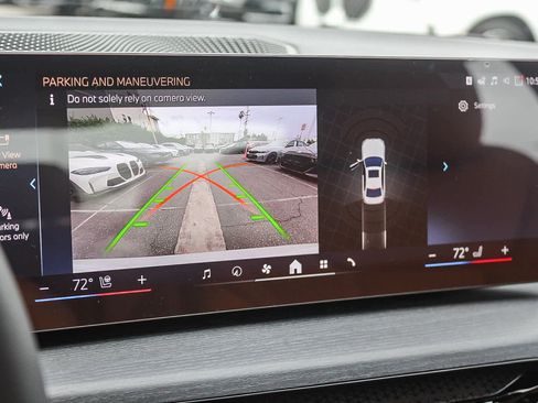 New 2026 BMW 330i Sedan w/ M Sport Package image 23