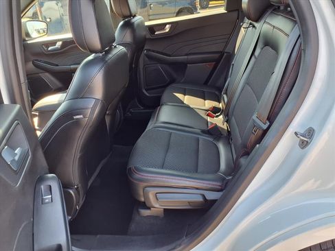 Used 2023 Ford Escape ST-Line image 15