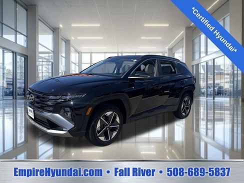 Certified 2025 Hyundai Tucson SEL AWD/4WD image 1