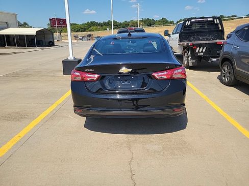 Used 2023 Chevrolet Malibu LT FWD image 5