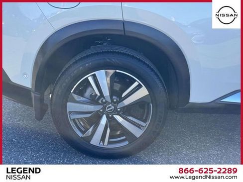 Used 2023 Nissan Rogue Platinum w/ Platinum Premium Package image 9