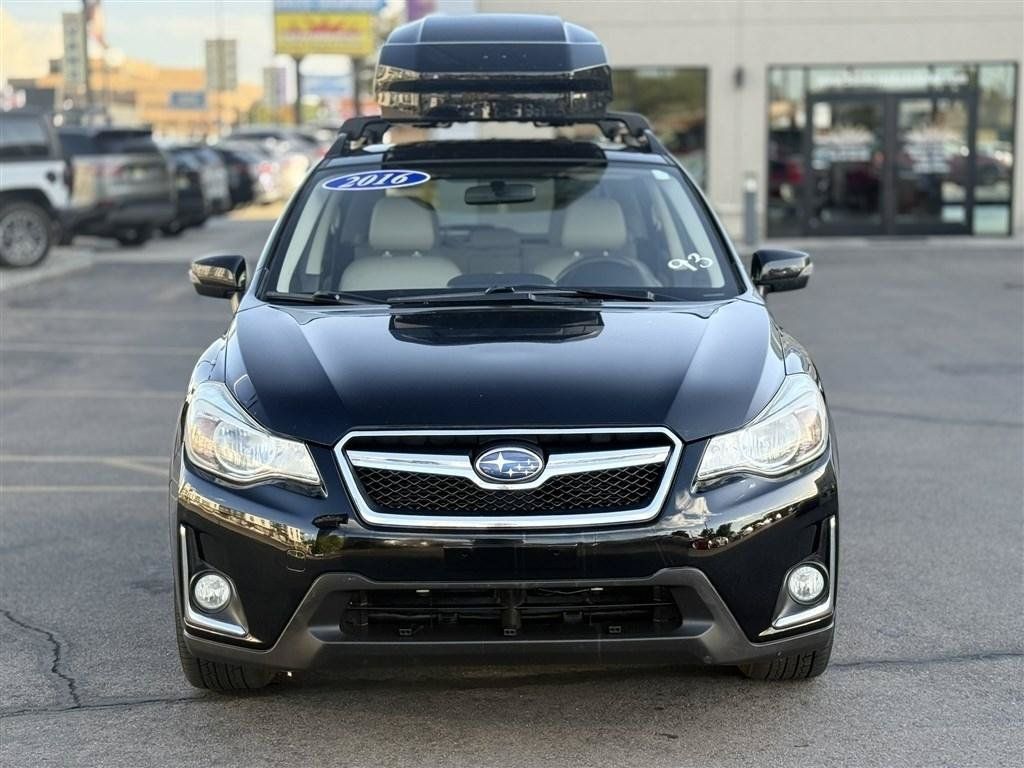 Used 2016 Subaru Crosstrek 2.0i Limited AWD/4WD image 2