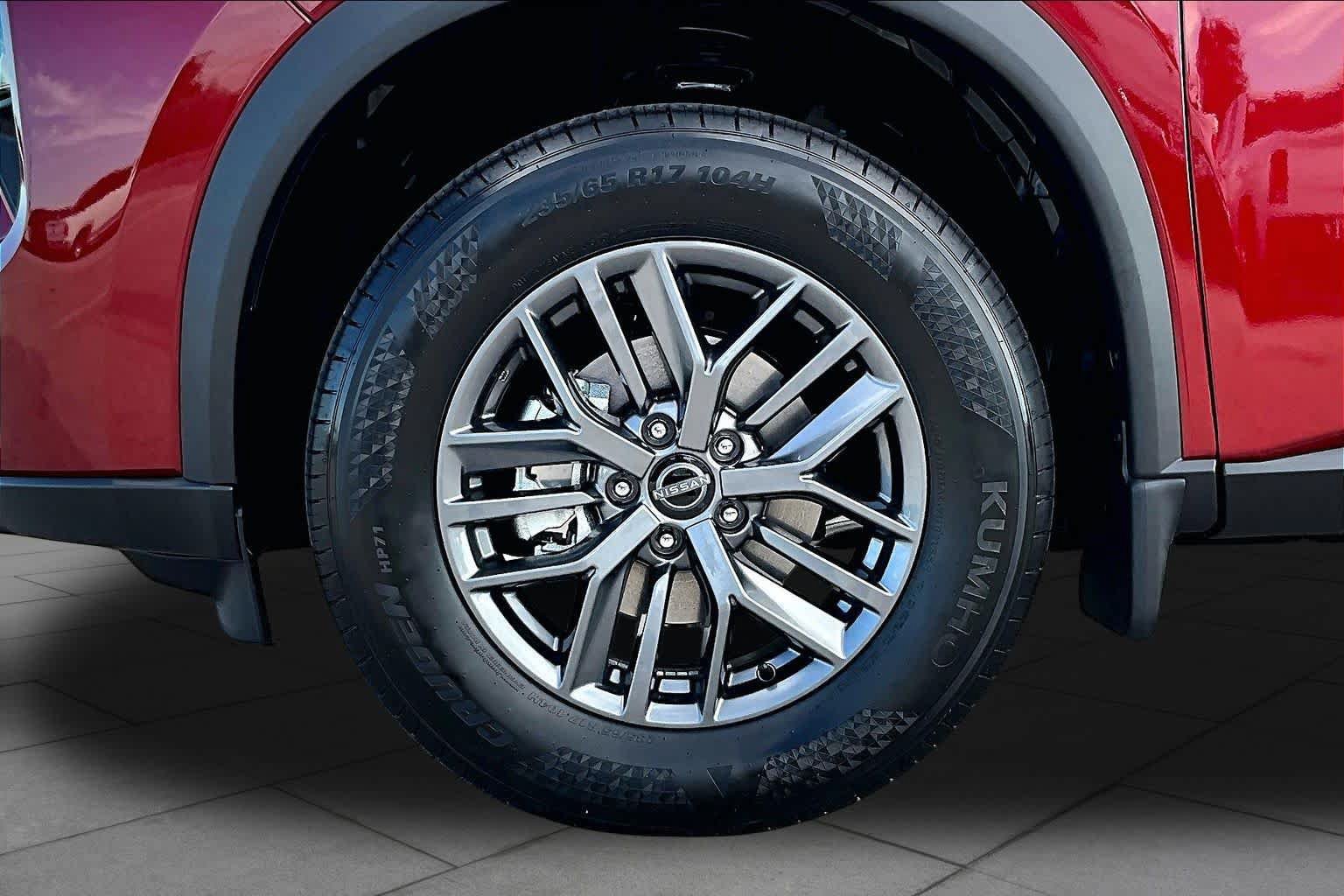 New 2027 Nissan Rogue S FWD image 11