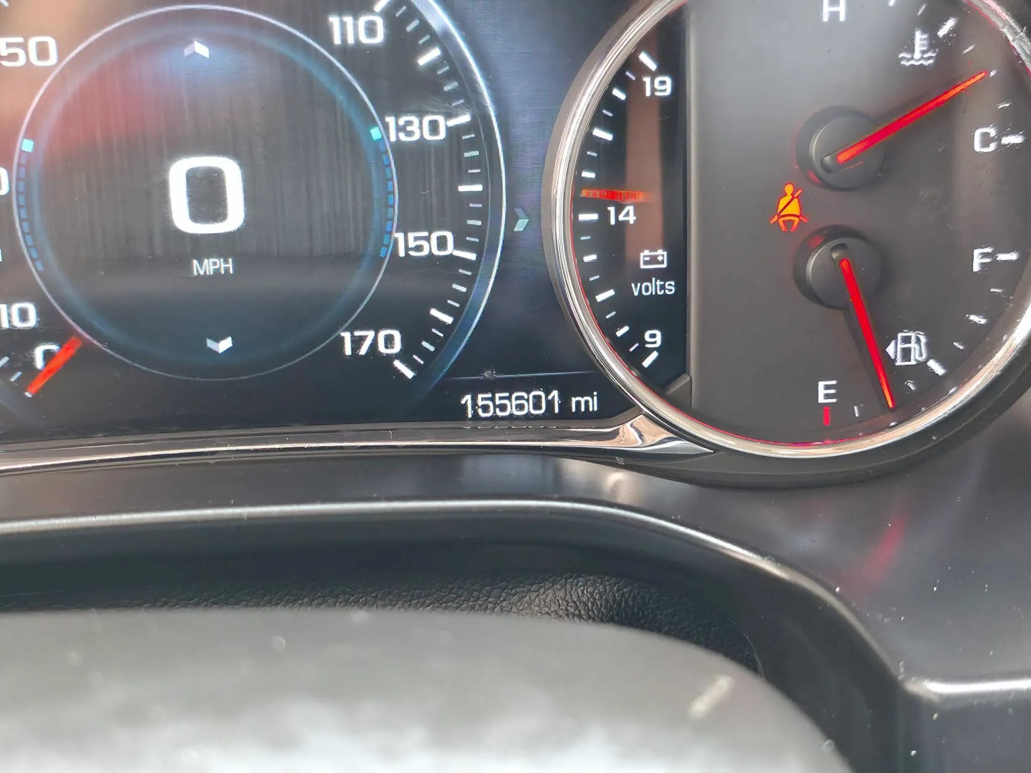 Used 2018 GMC Acadia Denali w/ Technology Package FWD image 24