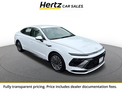 Used 2025 Hyundai Sonata SEL FWD image 1