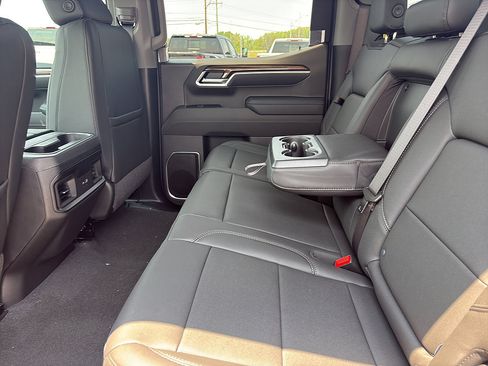 New 2026 Chevrolet Silverado 1500 RST w/ Z71 Off-Road Package AWD/4WD image 13