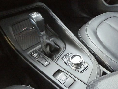 Used 2018 BMW X1 xDrive28i image 8