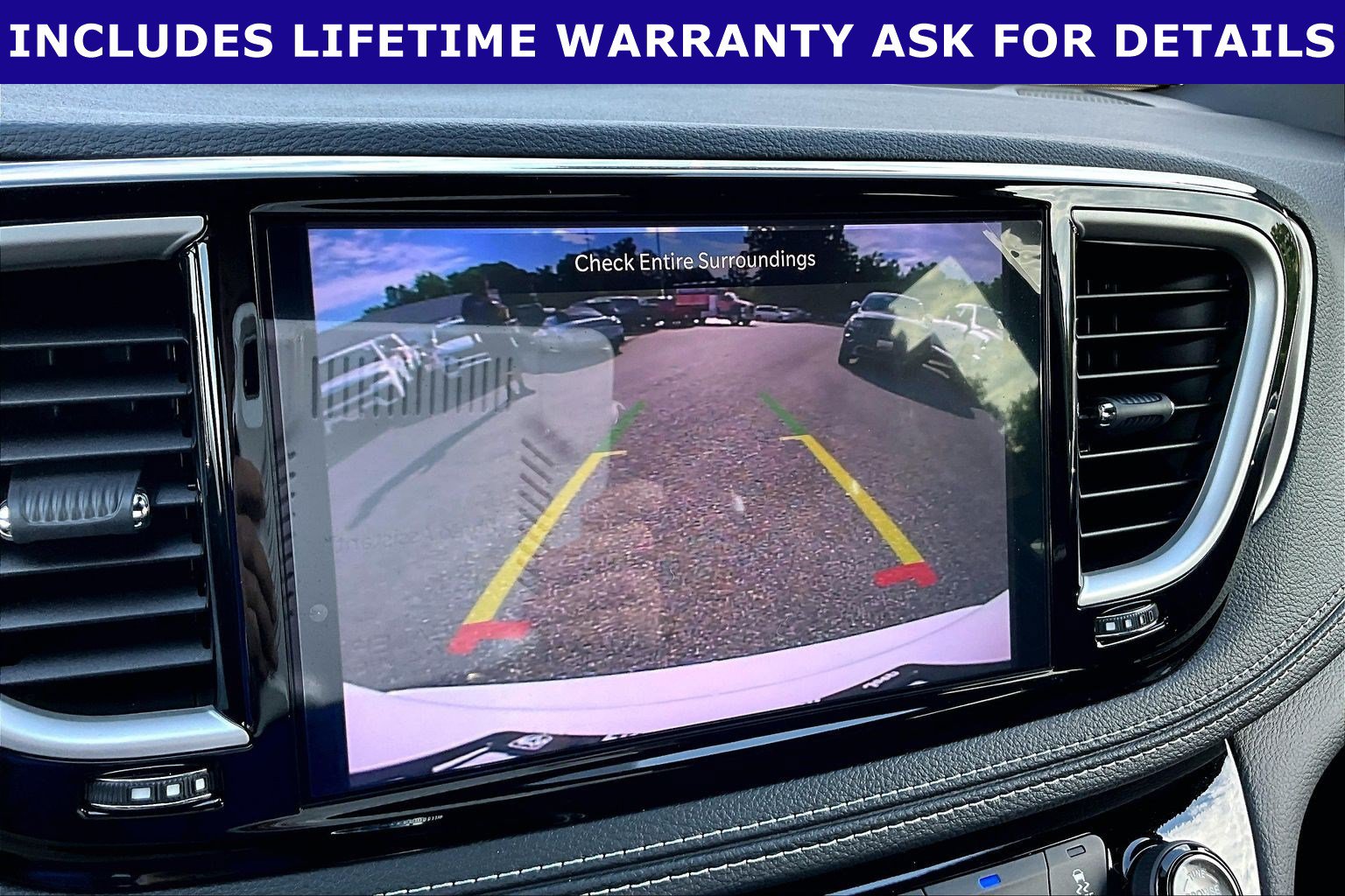 Used 2026 Chrysler Pacifica Select w/ S Appearance Package FWD image 18