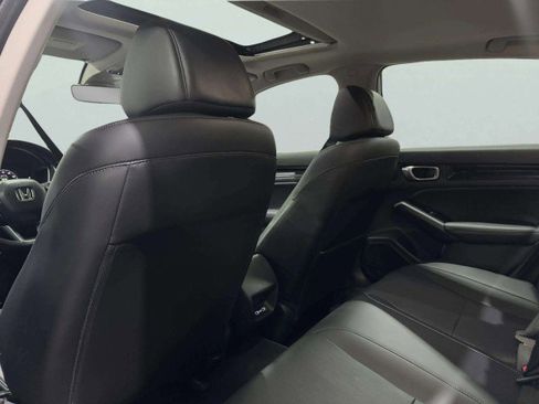 Used 2023 Honda Civic Touring image 36