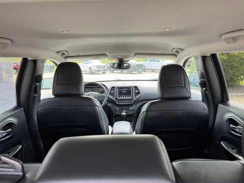 Used 2022 Jeep Cherokee Trailhawk w/ Comfort/Convenience Group image 21