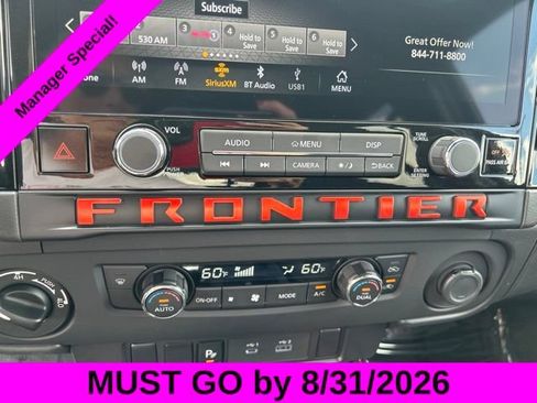 Used 2025 Nissan Frontier PRO-4X AWD/4WD image 24