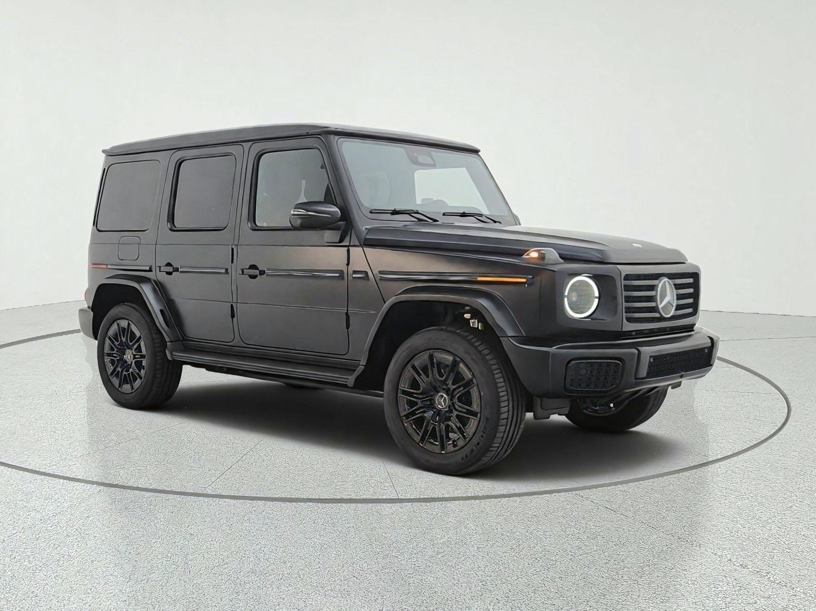 New 2027 Mercedes-Benz G 580 e image 3