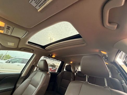 Used 2016 Honda Odyssey EX-L image 21