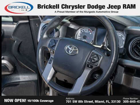 Used 2017 Toyota Tacoma SR5 RWD image 18
